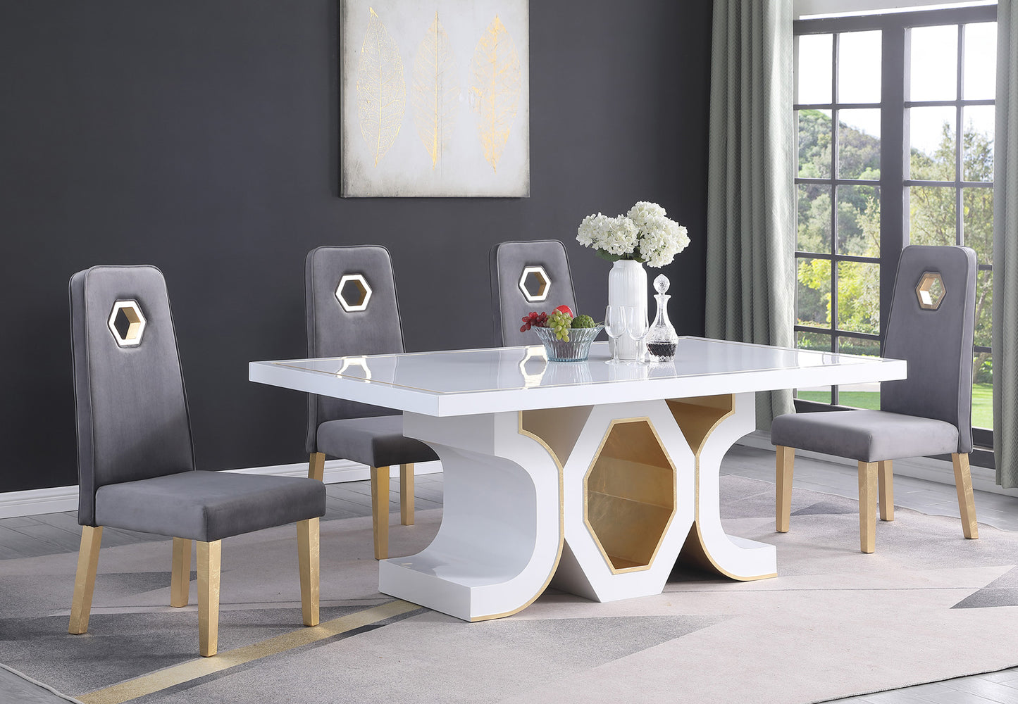 Laela Dining Table