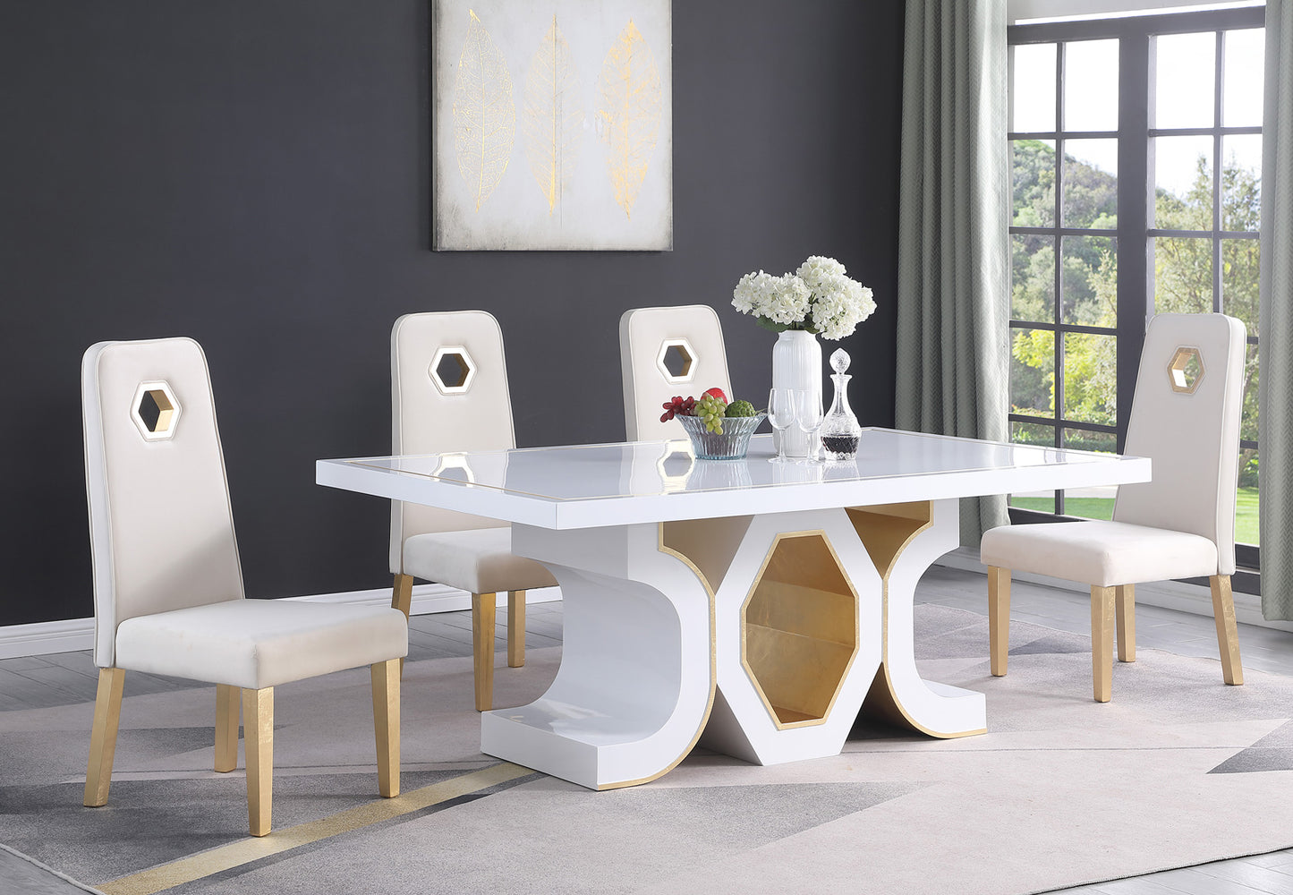 Laela Dining Table