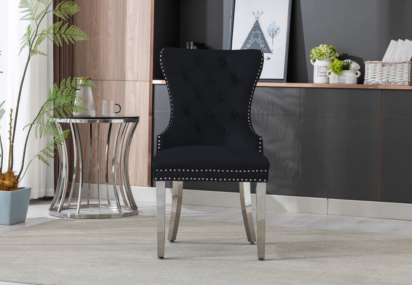 Lion Velvet Dining Chair