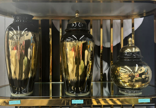 Royal Noir Gold Vases
